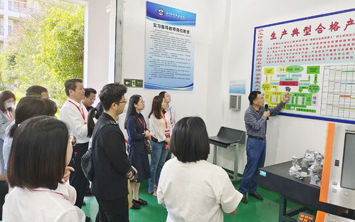 廈門城市職業(yè)學院啟動2024年職業(yè)教育活動周，助力職業(yè)中介服務